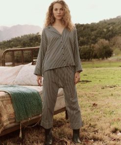 Threadsanctuary.shop0f673f196b 3