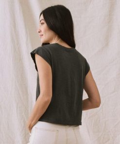 Threadsanctuary.shop146f1d9c0d 2