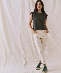 Threadsanctuary.shop146f1d9c0d 3