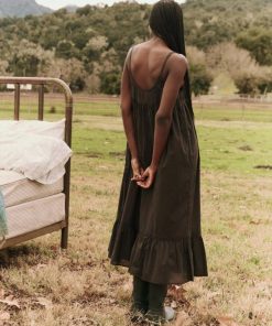 Threadsanctuary.shop168a3b7383 2