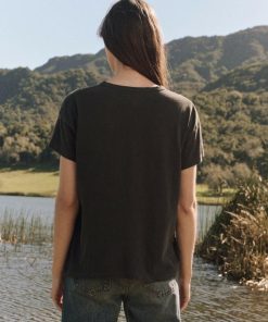 Threadsanctuary.shop16b2c05878 4