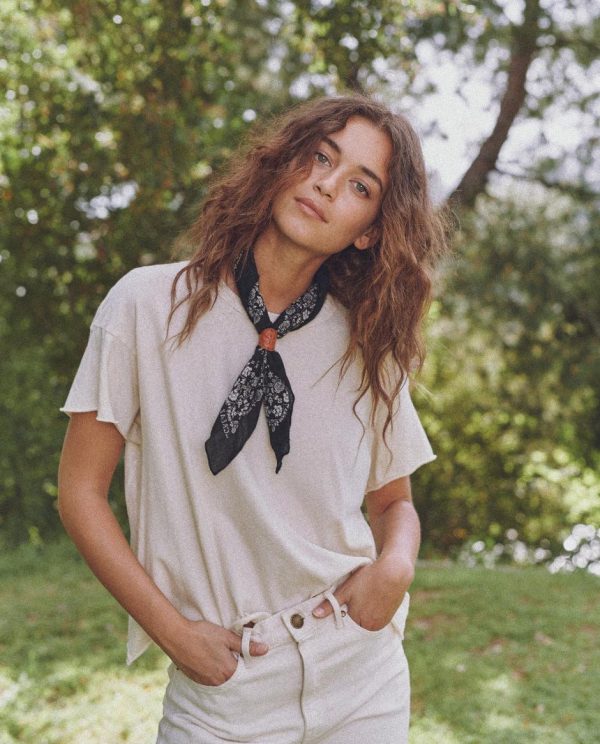 Threadsanctuary.shop20404cff7c 3