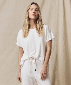 Threadsanctuary.shop2113388c04 1