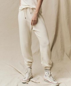 Threadsanctuary.shop30a387105c 1