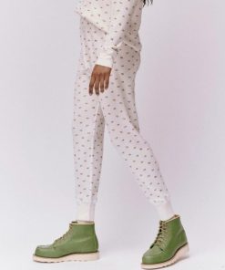 Threadsanctuary.shop3236fb0fca 3