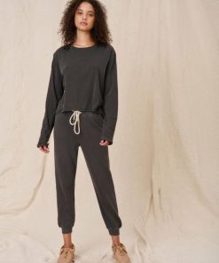 Threadsanctuary.shop3f05ef4841 1