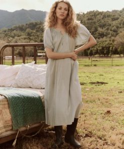 Threadsanctuary.shop62ba1f6719 1