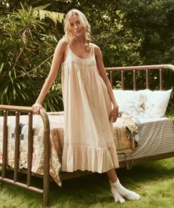 Threadsanctuary.shop6768d5328b 1