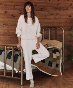 Threadsanctuary.shop7a4fc9b757 4