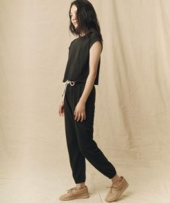 Threadsanctuary.shop935407e8ab 3