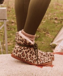 Threadsanctuary.shop98c49eaa4a 3