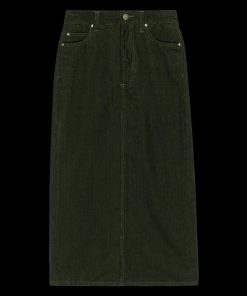 Threadsanctuary.shopa3023a62a0 5