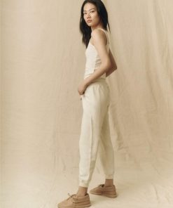 Threadsanctuary.shopa57dab2227 3