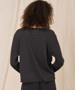 Threadsanctuary.shopa87b7b353b 4