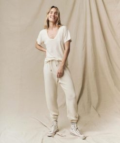 Threadsanctuary.shopa8fe1a0c7c 4