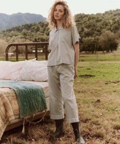 Threadsanctuary.shopaaece17009 4