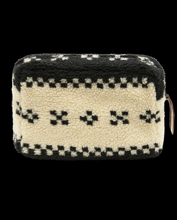 Threadsanctuary.shopb63faed806 3