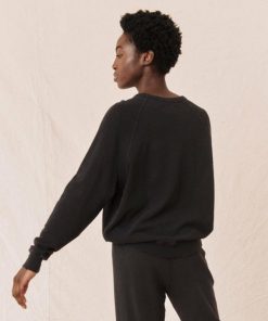 Threadsanctuary.shopbdc69755b1 4