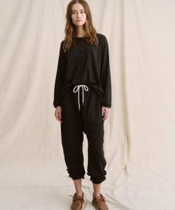 Threadsanctuary.shopbf1969b4ea 3