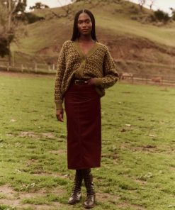 Threadsanctuary.shopc25fe8c725 5