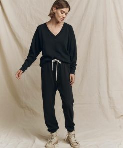 Threadsanctuary.shopc38edd50c0 4