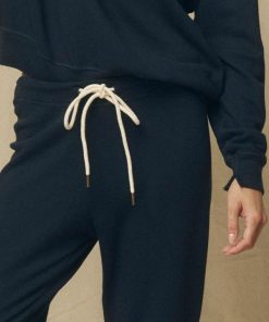 Threadsanctuary.shope308c77ee9 3