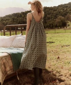 Threadsanctuary.shopf187c30354 2