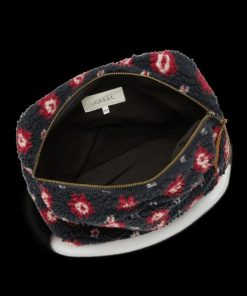 Threadsanctuary.shopf44df985a2 2